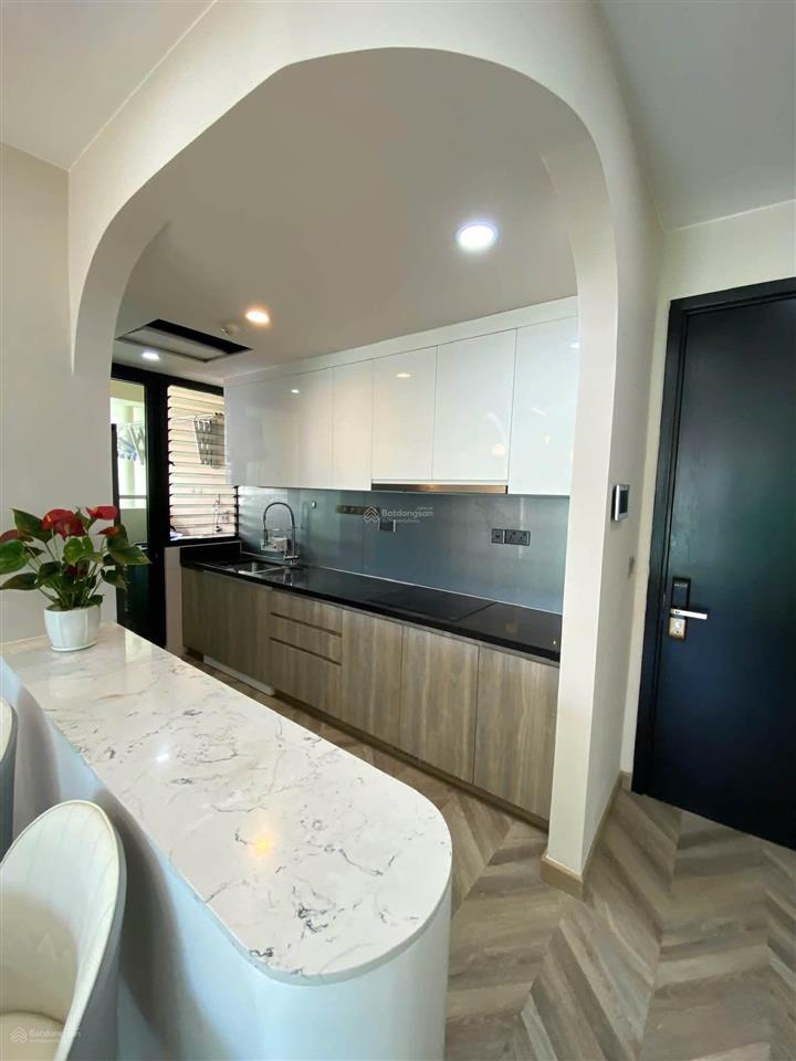 Bán căn hộ 2pn feliz en vista, quận 2, 85m, giá 10 tỷ bao thuế phí
