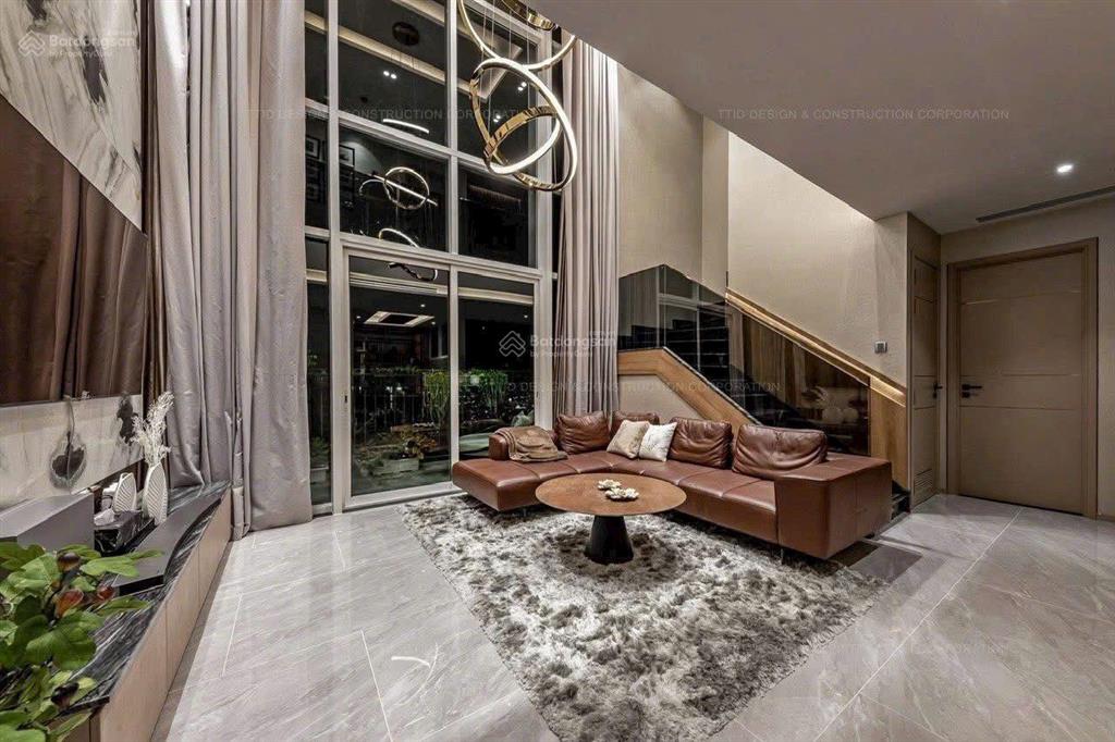 Bán penthouse duplex vista verde 257.9m 4pn sổ hồng full nội thất, giá 23.5 tỷ all in