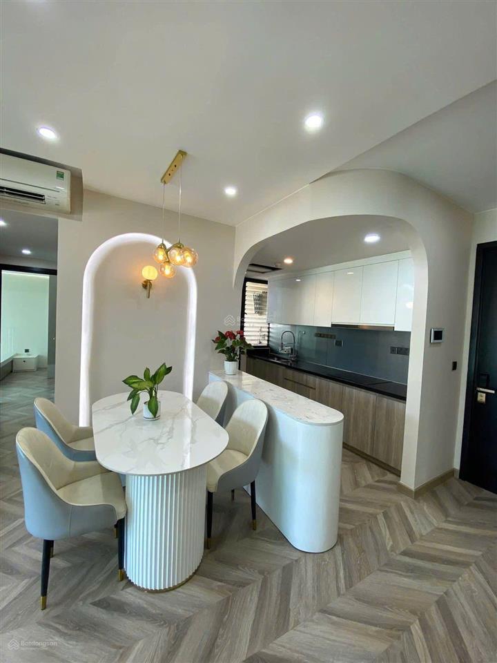 Chuyển nhượng 2pn feliz en vista | đang có hđ thuê | full nội thất | sổ hồng