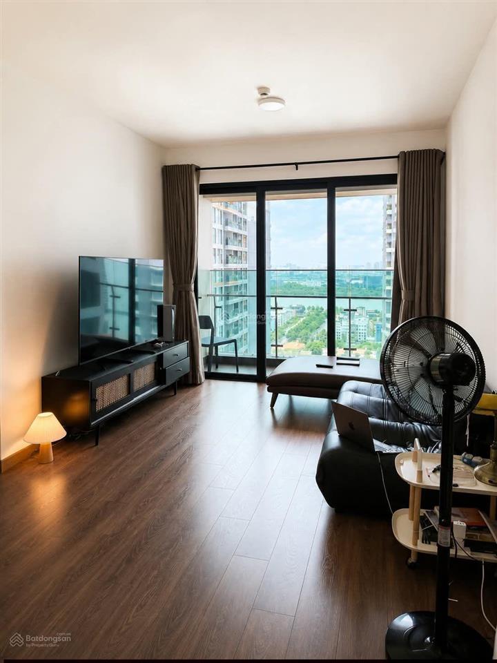 Feliz en vista  chuyển nhượng 2pn view đẹp
giá 10 tỷ bao thuế phí (đã có sổ)
2pn  2wc | 85 m2