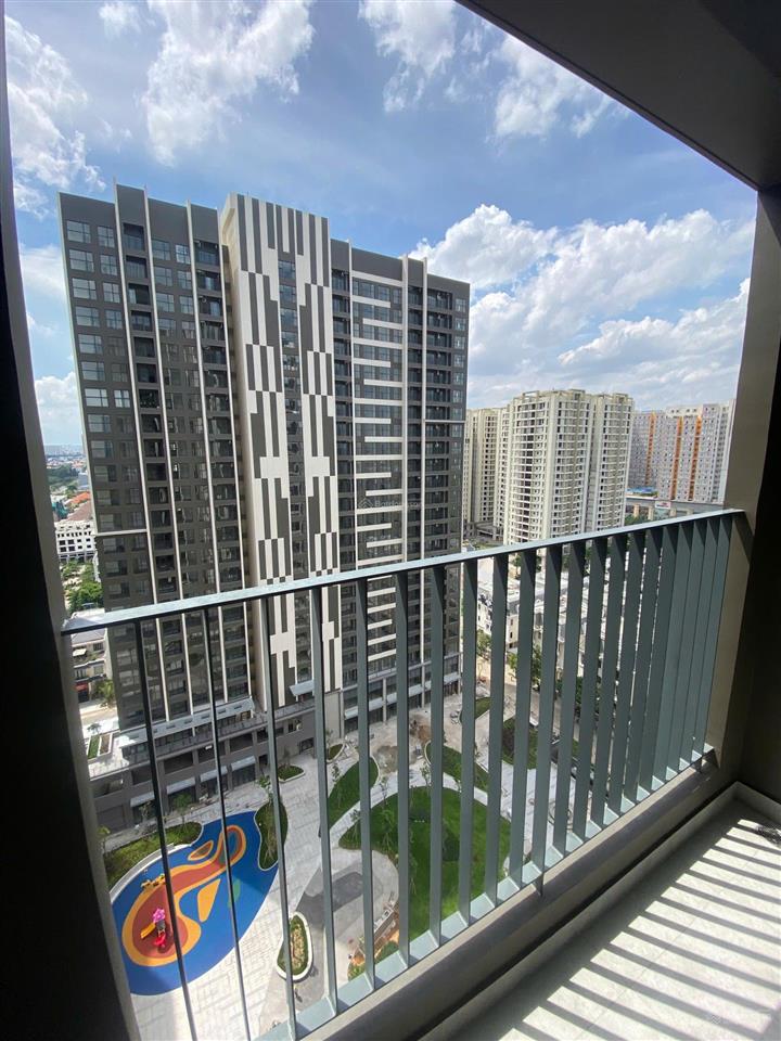 Chuyển nhượng victoria village quận 2 2pn 2wc 69m ban công đông nam 6,8 tỷ bao thuế phí +