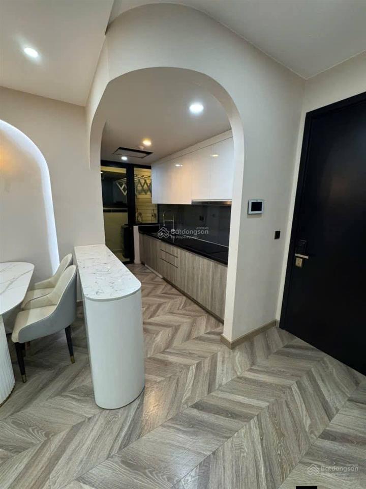 Bán căn 2pn  2wc. tại feliz en vista full nội thất nhà siêu xinh. giá 10 tỷ. thương lượng