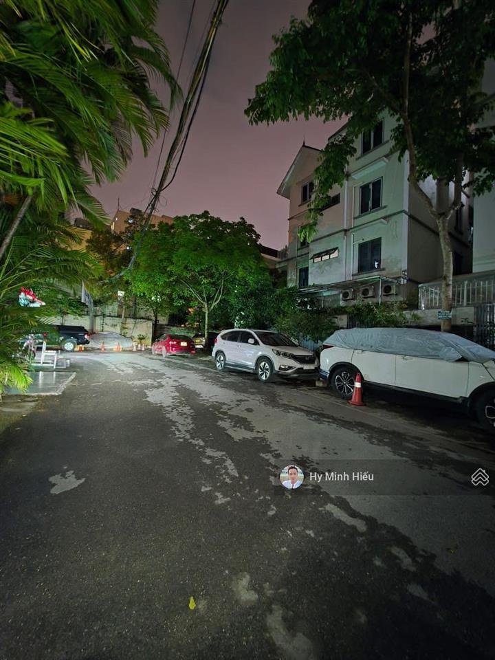 Bán nhà trần bình  ngõ thông ôtô tránh dừng đỗ  70m x 5 tầng, mt 5m  giá 21,2 tỷ