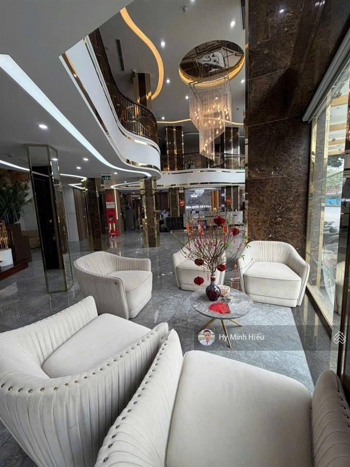 Building mặt phố nguyễn hoàng  170m x 8t thang máy ,mt 24m  giá 128 tỷ