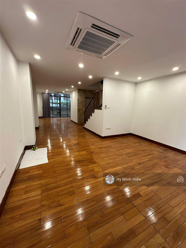 Mạc thái tổ  70m x 7t thang máy, mt 5m  ô tô tránh  vỉa hè  kinh doanh  36 tỷ