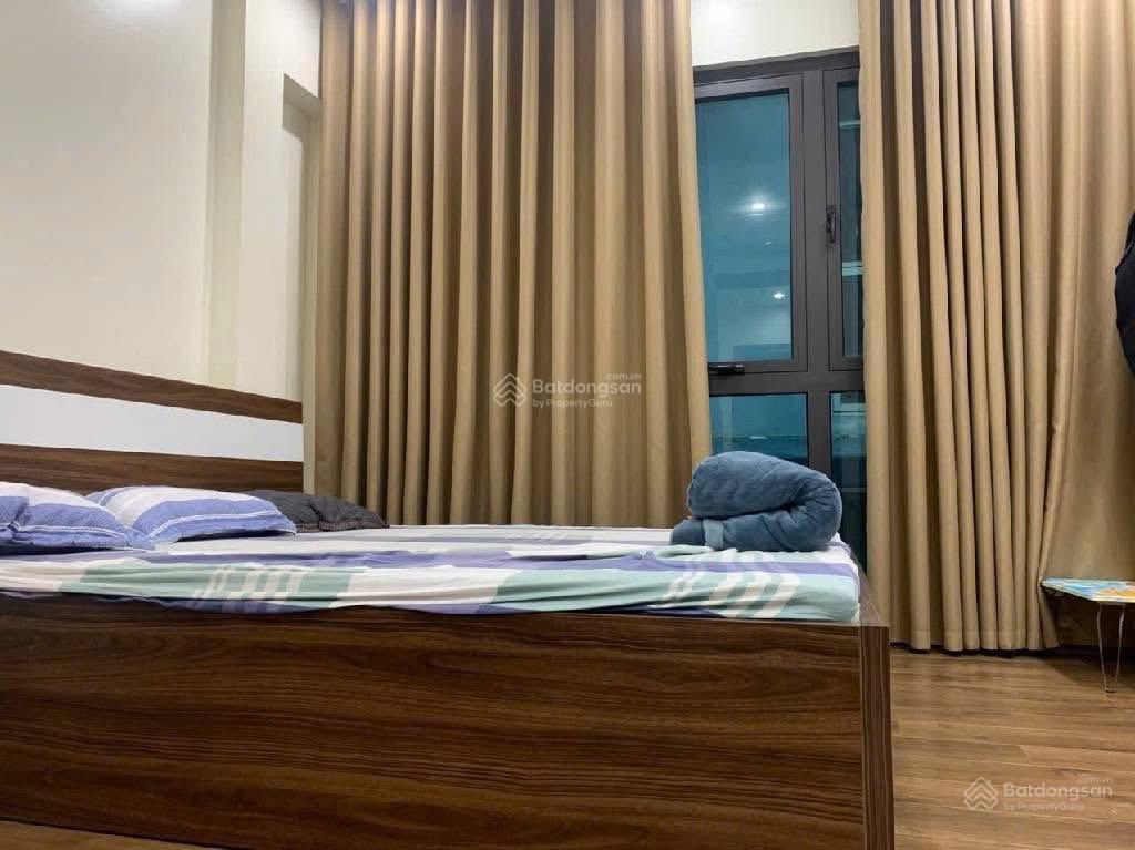 Nguyễn khang  80m2 x 5t, mt 4m  ngõ thông  ô tô  2 thoáng  20 tỷ