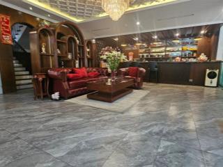 Bán biệt thự siêu vip cầu giấy  khu toàn quan chức tw ở  giá chỉ hơn 100 tỷ