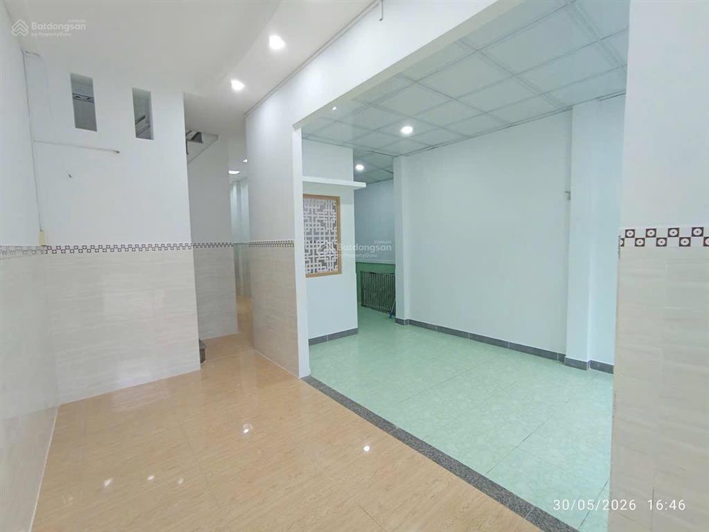 Bán gấp nhà 2 tầng 3pn trường thọ  hẻm xe hơi giá chỉ 5,9 tỷ
