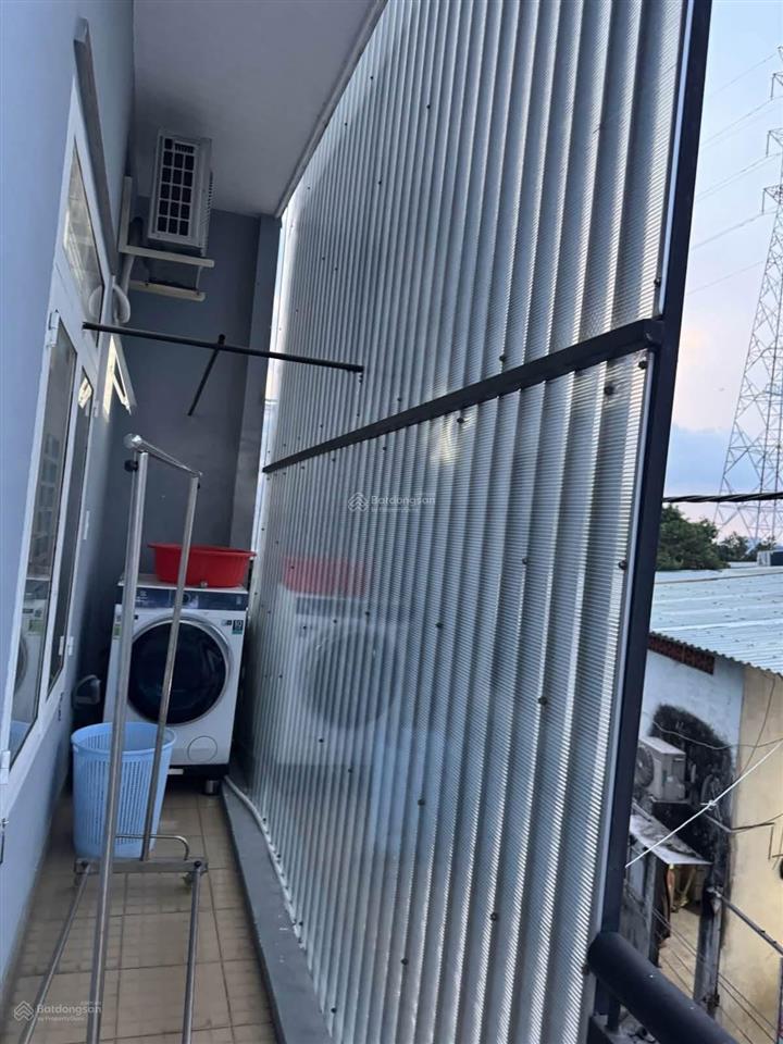 Bán gấp nhà 3 tầng trường thọ  62m2  5pn  hẻm xe hơi  giá 5,7 tỷ