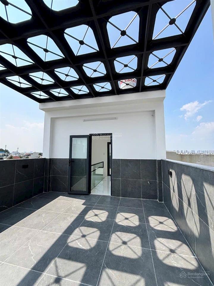 Nhà mới full nội thất long trường gara ô tô 4pn khép kín chỉ 5,99 tỷ