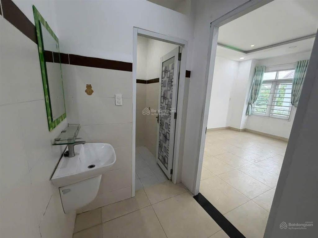 Nhà 1 trệt 1 lầu 1 tum, đường xe tải né nhau hiệp bình chánh 7,95 tỷ
