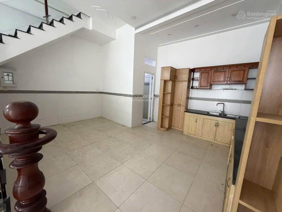 Nhà 1 trệt 1 lầu 1 tum, đường xe tải né nhau hiệp bình chánh 7,95 tỷ
