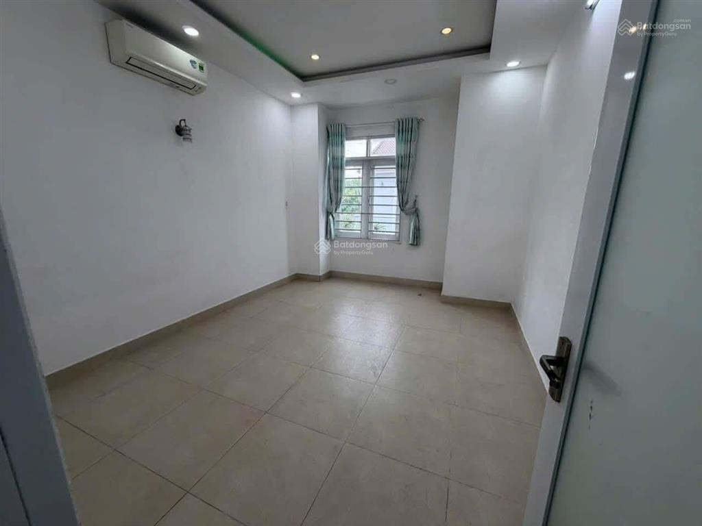 Nhà 1 trệt 1 lầu 1 tum, đường xe tải né nhau hiệp bình chánh 7,95 tỷ