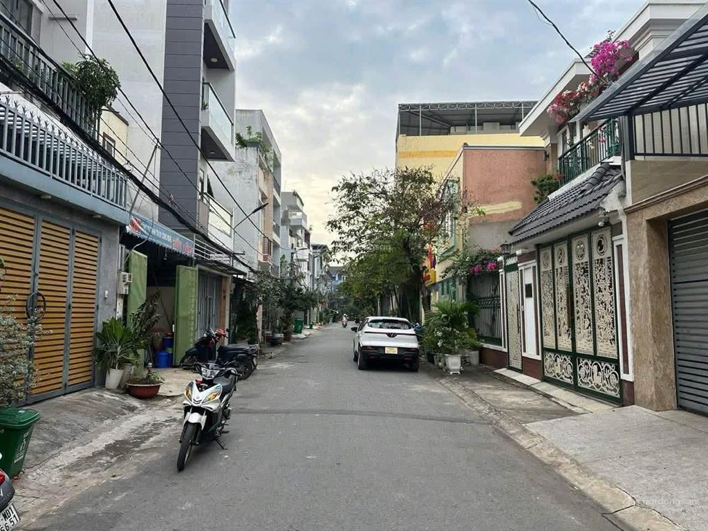 Nhà 1 trệt 1 lầu 1 tum, đường xe tải né nhau hiệp bình chánh 7,95 tỷ