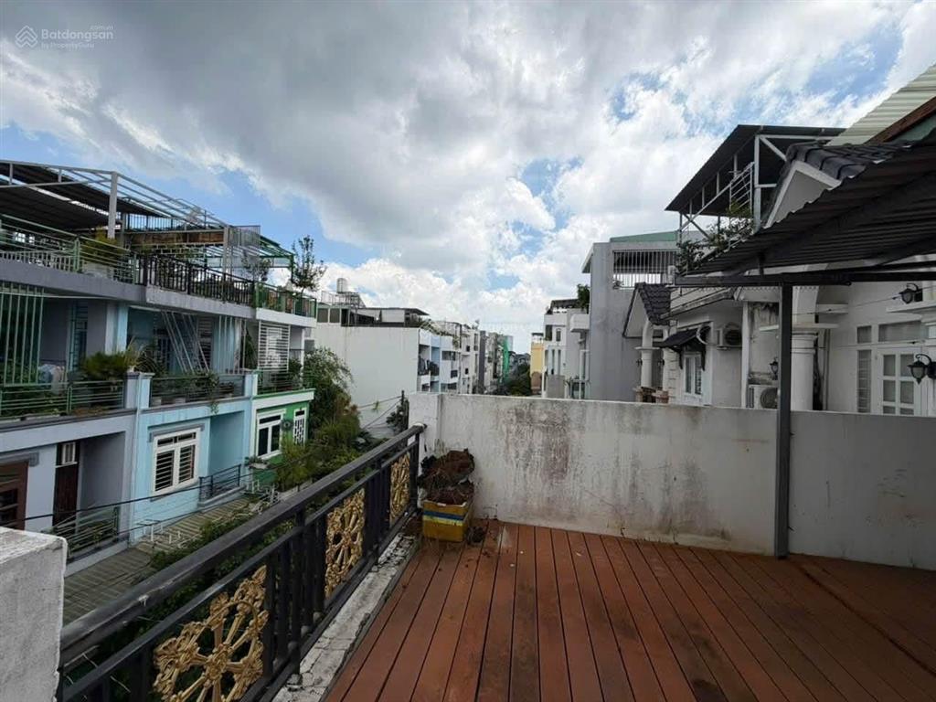 Nhà 1 trệt 1 lầu 1 tum, đường xe tải né nhau hiệp bình chánh 7,95 tỷ