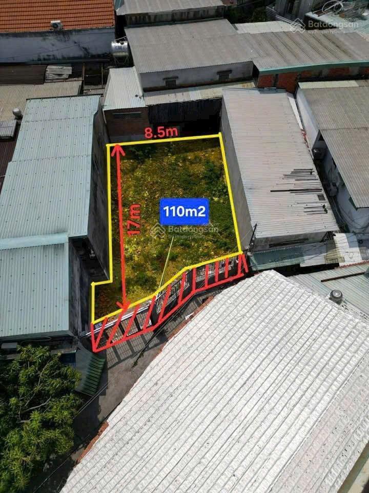 Bán gấp nhà 9x14m, 14tỷ, đường số 49, kế lâm văn bền, quận 7