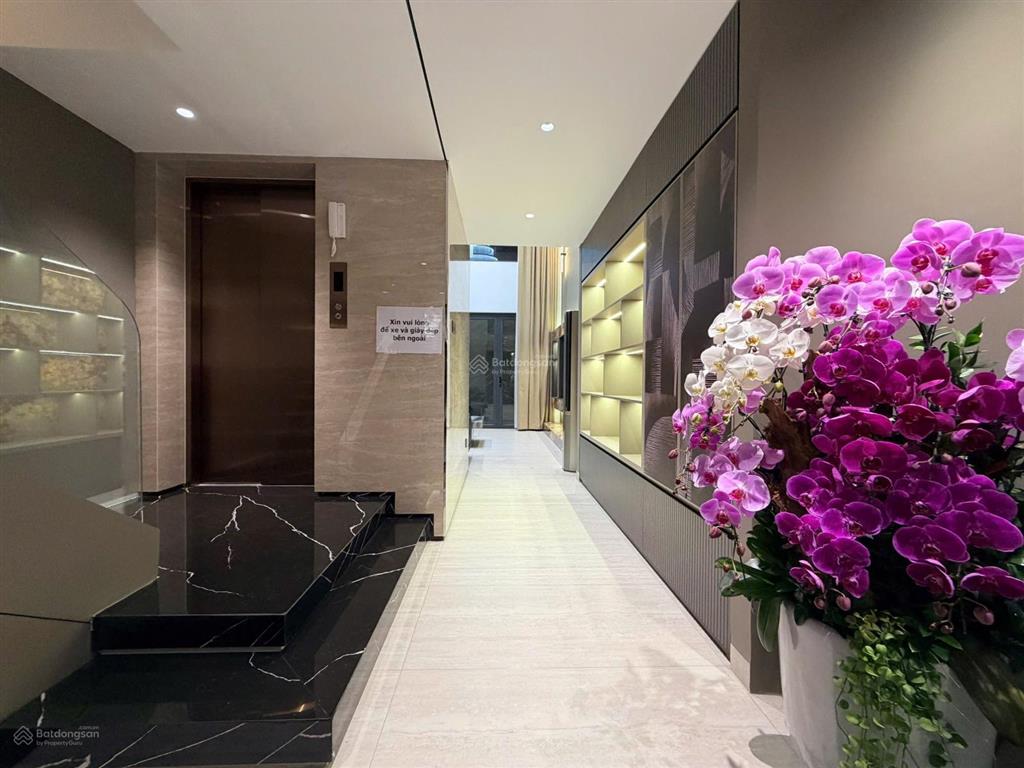 Bán nhà 4x20m, 5 tầng có thang máy, giá 15.8tỷ kdc nam long phú thuận q.7