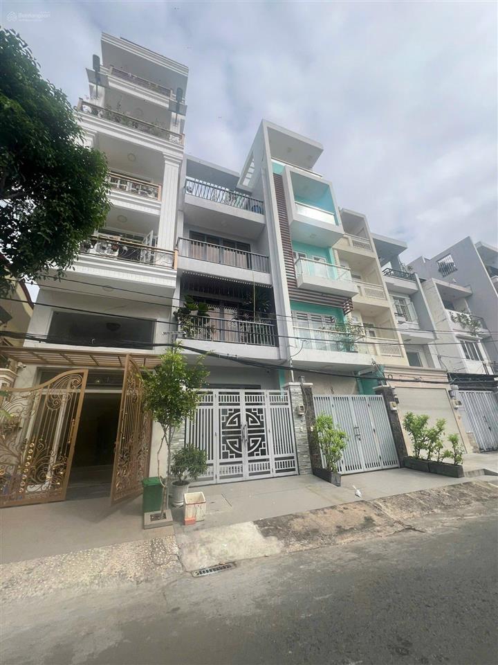 Bán nhà 4x20m, 6tầng giá 13.6 tỷ, đường số kế phú mỹ hưng, q7