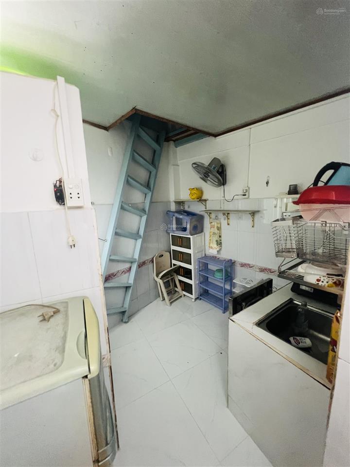 Bán nhà 2 lầu, đầy đủ nội thất 590 triệu, 33 đường số 53 kế lâm văn bền, q7