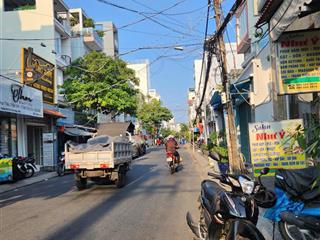 Bán nhà 2 lầu, đầy đủ nội thất 590 triệu, hẻm 33 đường số 53 kế lâm văn bền, q7