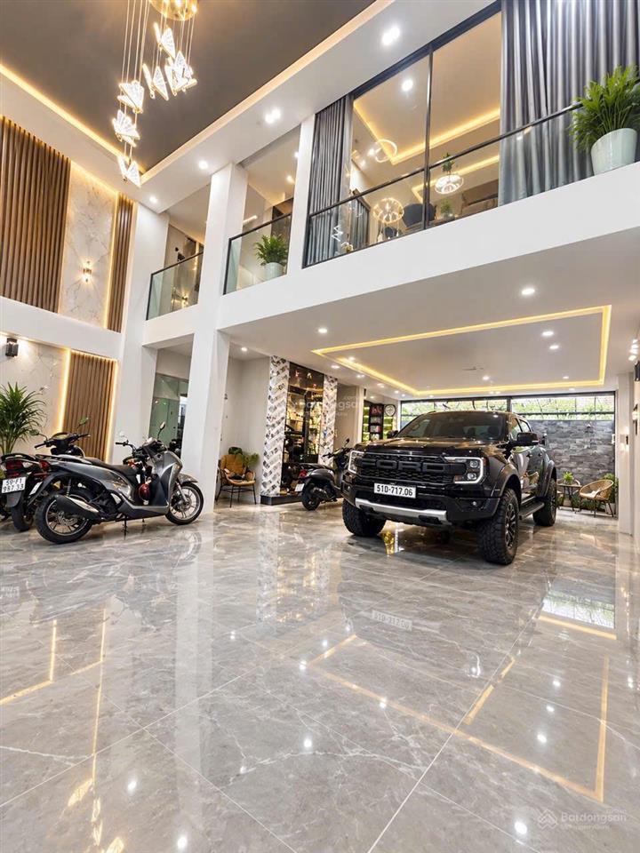 Bán nhà mới 8.4x13m, 6 tầng có thang máy, 26tỷ kdc himlam quận 7