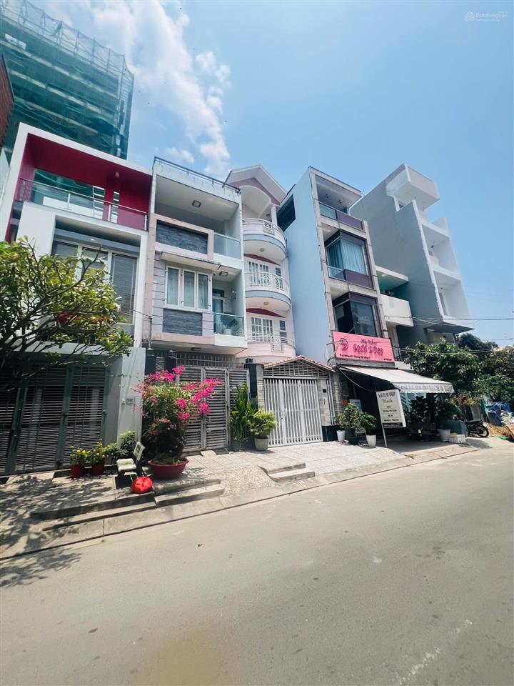 Bán nhà 4x19m, 4 tầng giá 14 tỷ, đường số 11 p. tân kiểng, quận 7