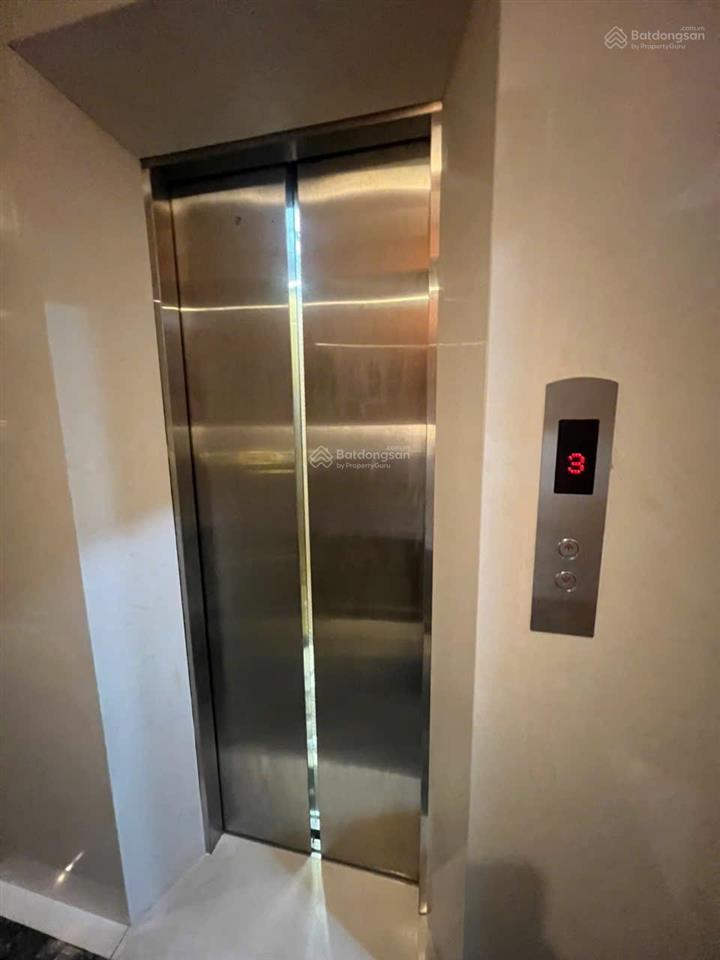 Bán gấp nhà 4x19m, 6 tầng thang máy, giá 17.5 tỷ, mt đường 79 phường tân quy q7