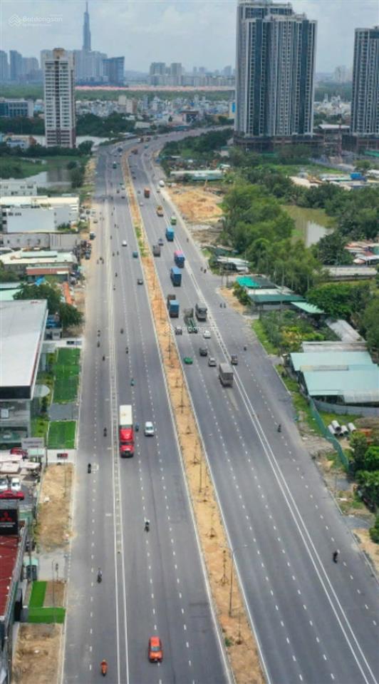 Bần nhà 350m2, giá 29tỷ, mặt tiền nguyễn văn linh p.tân thuận q7