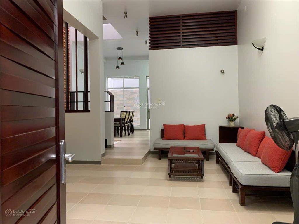 Bán nhà 6x20m, 2 lầu sân thượng, giá 23 tỷ, tân phong quận 7