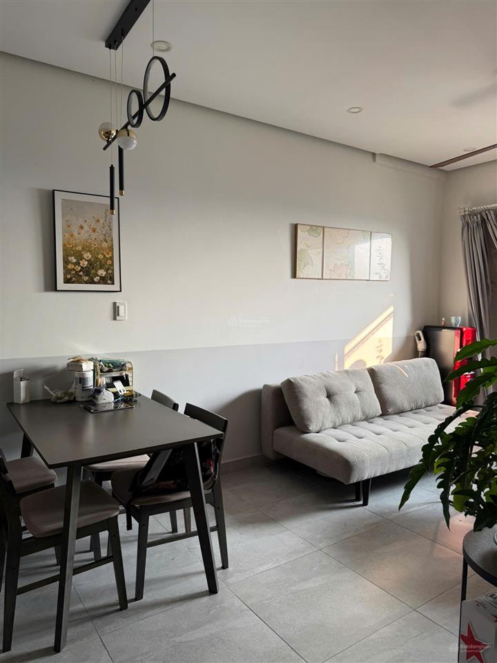 Em cần bán căn hộ viva q6, dt 75m2, 2pn/2wc  4.1 tỷ (bao phí thuế sang tên,  0943 526 *** như)