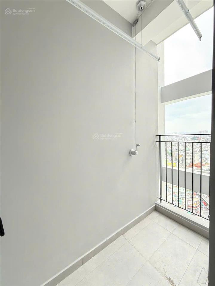 Em còn trống sẵn căn hộ dhomme, 53m2, 1pn/1wc  12.5tr/tháng (sẵn máy lạnh, rèm, và các nội thất)
