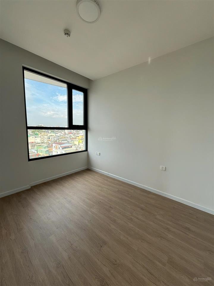 Căn thuê dhomme, dt 90m2, 3pn/2wc  16 tr/ tháng ( anh chị xem nhà  0765 029 *** thảo như)