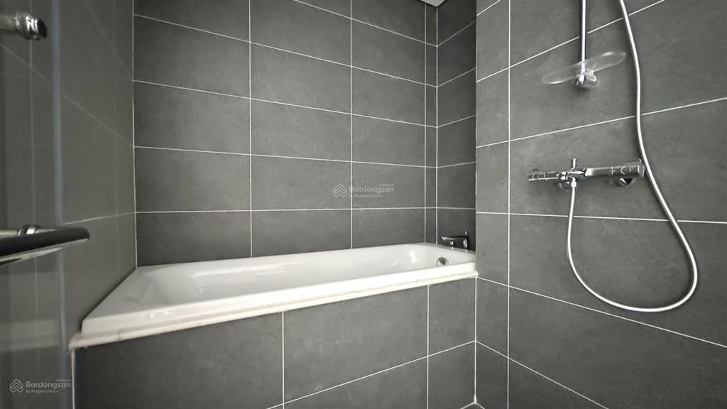 [chủ vay bank 4 tỷ] bán giá tốt  3pn beverly [8,3 tỷ] view trực diện cv ánh sáng 36 ha | tầng 2x
