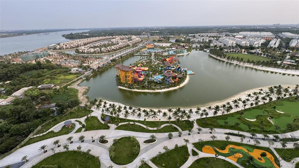 Vay bank 4 tỷ tất toán bán gấp 3pn/100m2 the beverly 8,3 tỷ (giá full) view sông & công viên 36ha