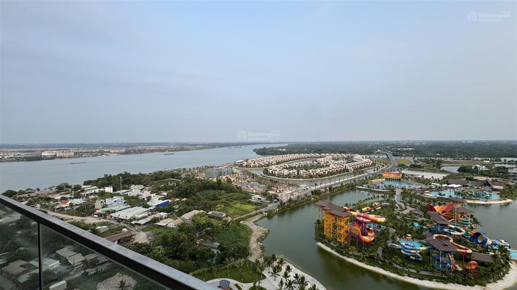 Vay bank 4 tỷ tất toán bán gấp 3pn/100m2 the beverly 8,3 tỷ (giá full) view sông & công viên 36ha