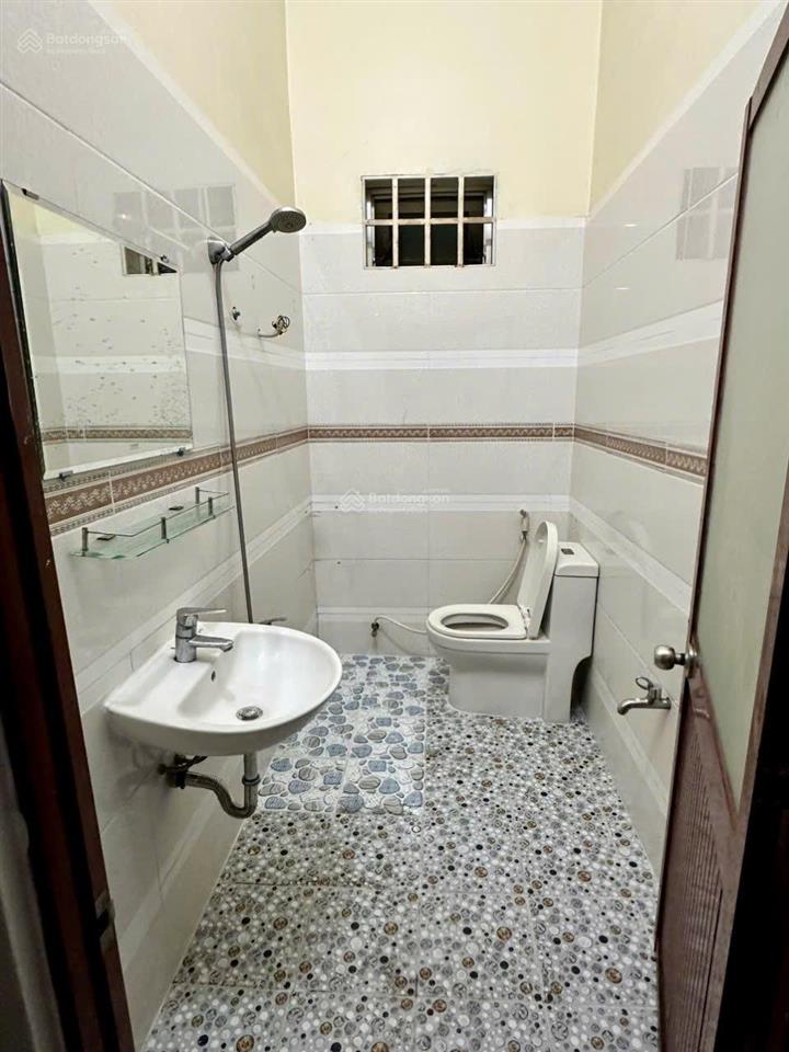Bán đất tặng nhà đối diện vinhomes q9  hẻm 545/16/17 nguyễn xiển, 95,2m2, sổ hồng 57,7 tr/m2