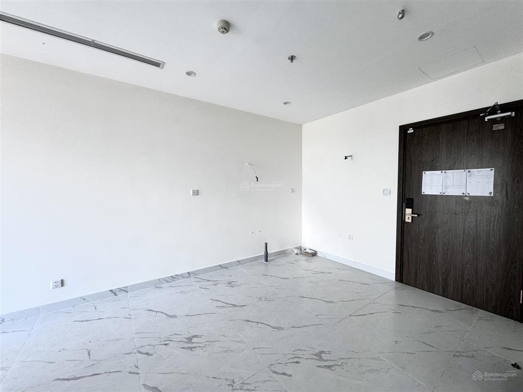 Rất hiếm căn the beverly 1pn + | 53,9m2 view trực diện công viên ánh sáng 36 ha | giá 4,5 tỷ