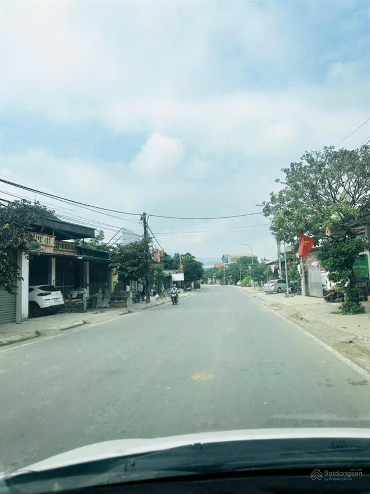 Bán đất dòng tiền 2000m2 có 800m2 thổ cư, cách đhqg 2km tiến xuân thạch thất