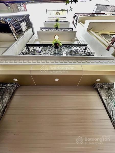 Nhỉnh 9 tỷ quá rẻ  nhà xây mới gần ngã tư trương định bạch mai  5 tầng thang máy  full nội thất