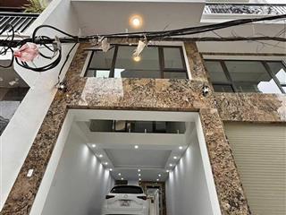 Ô tô đỗ cổng phố dương văn bé, nhà xây mới 45m x 5 tầng thang máy, giá 14,2tỷ có tl