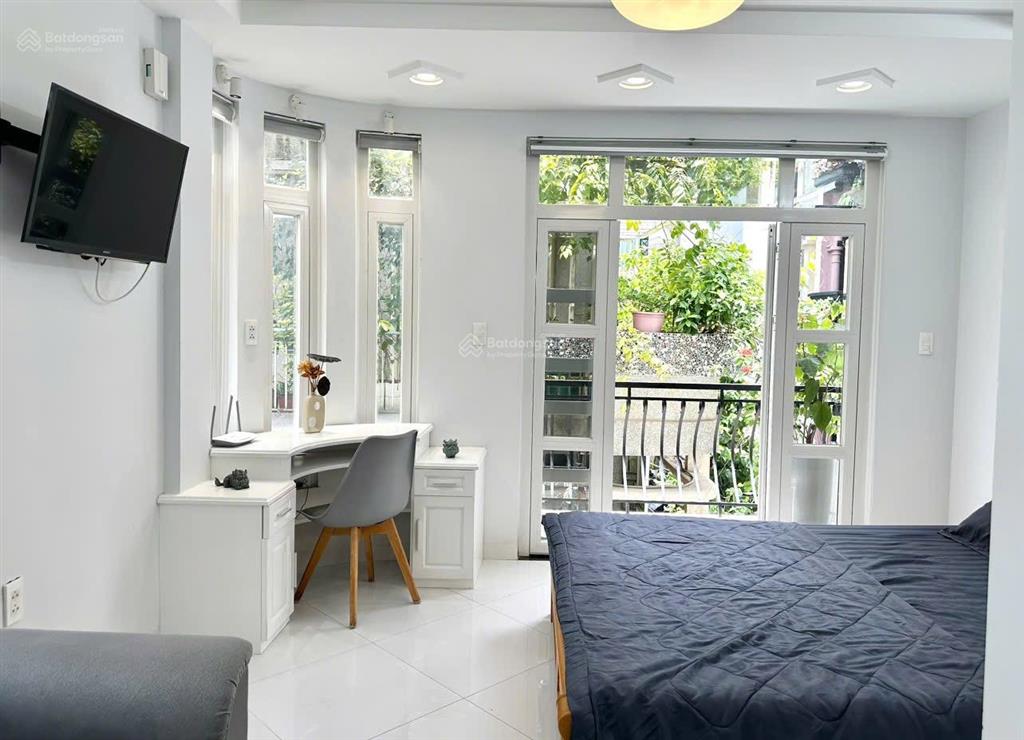 Căn hộ trung tâm 45m2 balcony máy giặt riêng gần đh nhân văn, thảo cầm viên, limtower, cầu bason