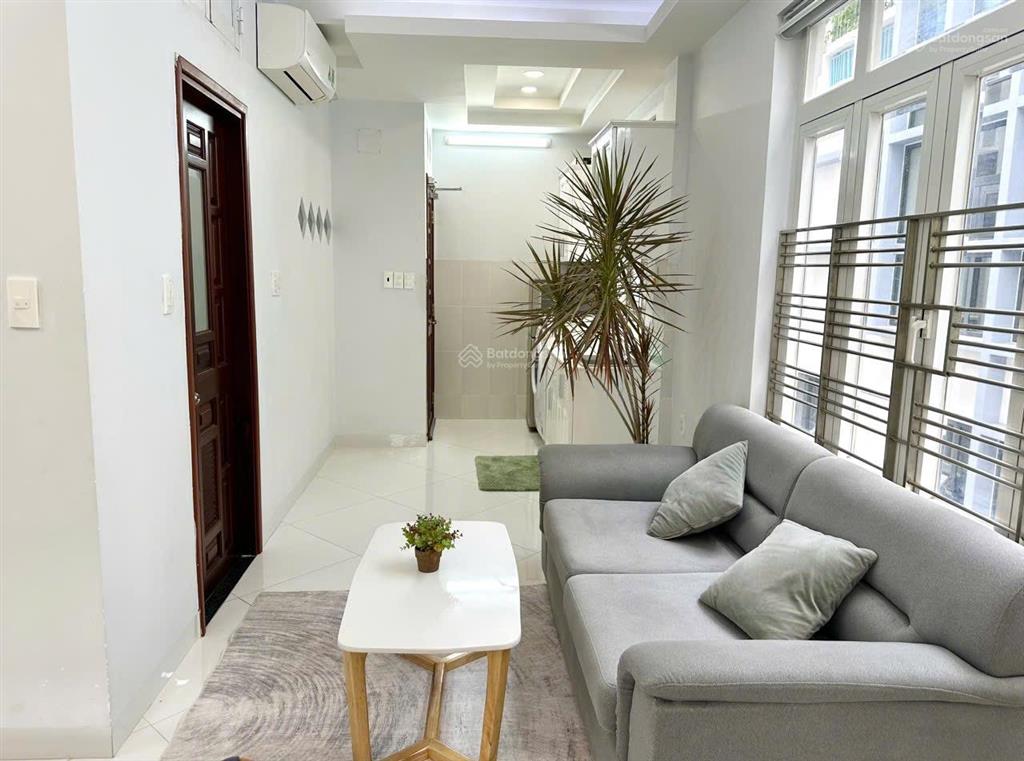 Căn hộ trung tâm 45m2 balcony máy giặt riêng gần đh nhân văn, thảo cầm viên, limtower, cầu bason