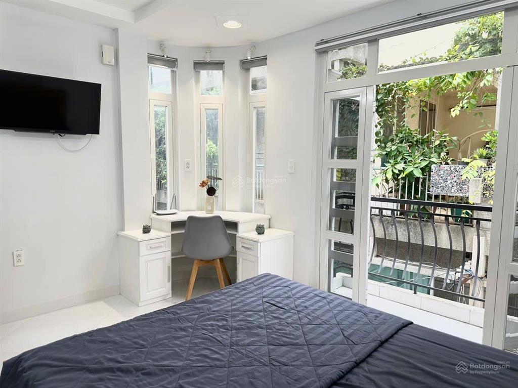 Căn hộ trung tâm 45m2 balcony máy giặt riêng gần đh nhân văn, thảo cầm viên, limtower, cầu bason
