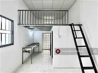 Cho thuê phòng gác cao gần đh nguyễn tất thành  quận 12