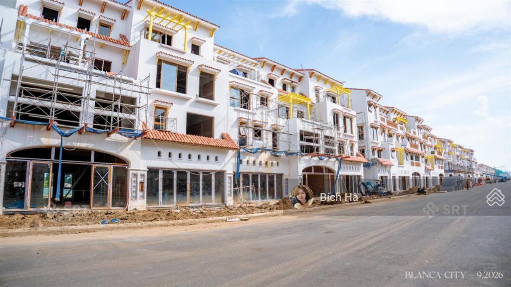 50% thanh toán  nhận ngay nhà phố sở hữu lâu dài  187,3m2 kèm ưu đãi và lãi suất đến 30 tháng
