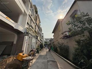 Hxh 5m  khu đồng bộ ngay phạm văn đồng  64m  nhỉnh 6 tỷ