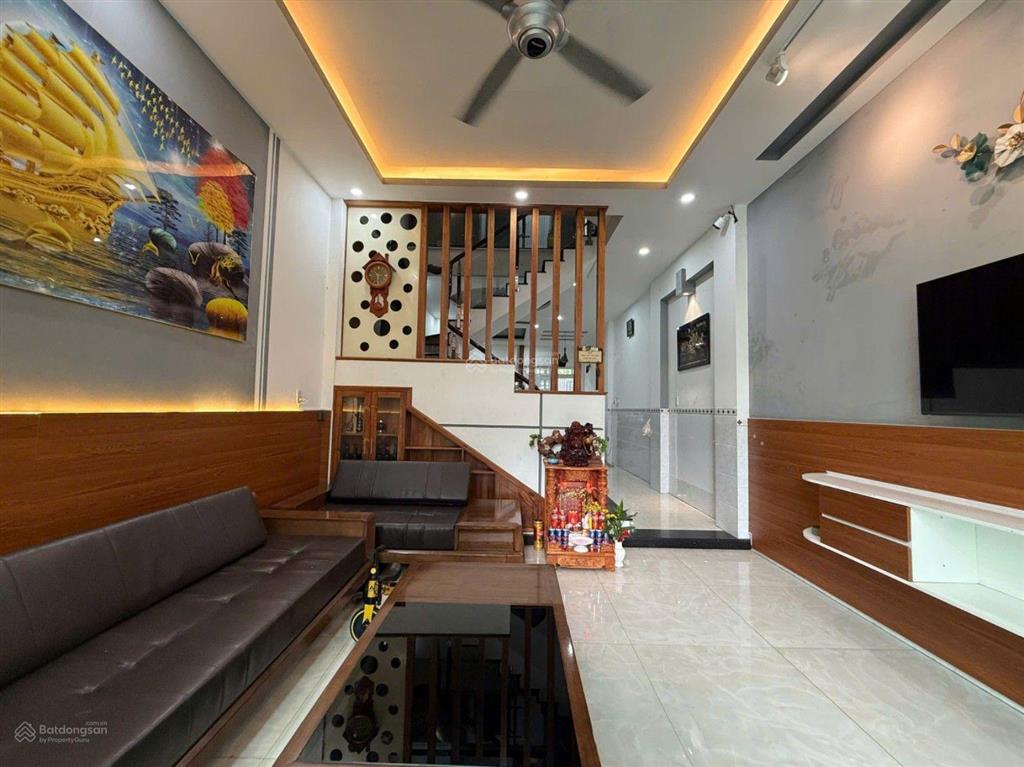 Nếu để ở anh chị chon căn này khá ok tầm tài chính 8 tỷ nhỉnh  104m  ngay vạn phúc hxh  shr kqh