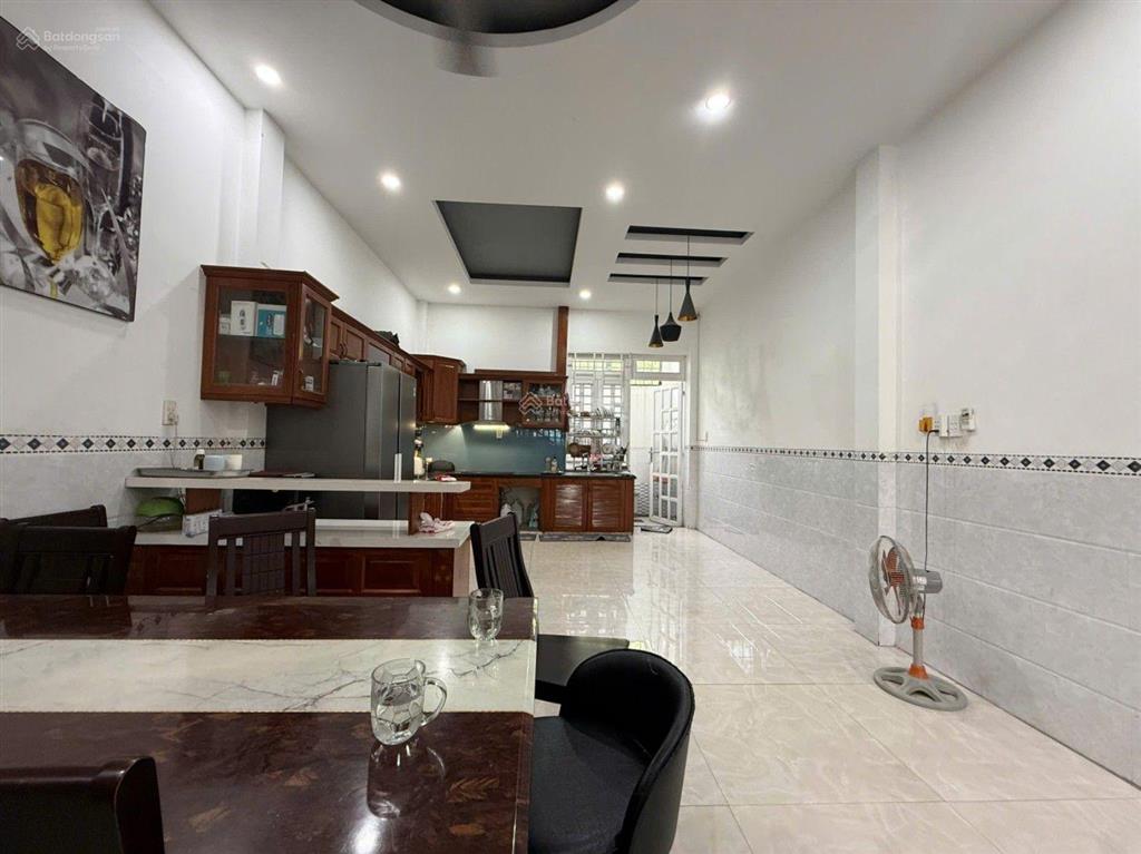 Nếu để ở anh chị chon căn này khá ok tầm tài chính 8 tỷ nhỉnh  104m  ngay vạn phúc hxh  shr kqh