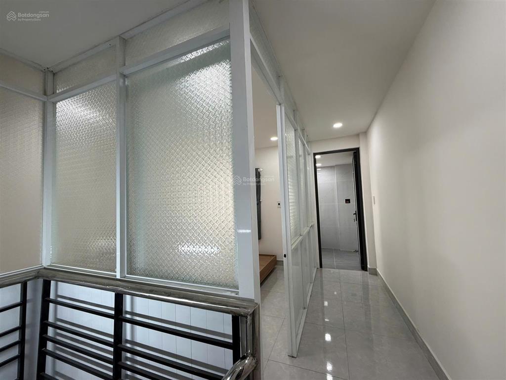 Hàng ngon  cạnh vạn phúc 100m  gần bình thạnh  62m2  nhà 2 tầng  vài bước ra hxh  nhà đẹp