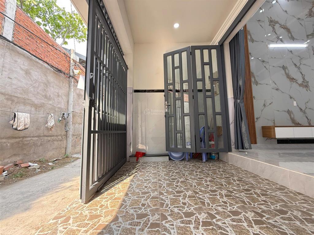 Hàng ngon  cạnh vạn phúc 100m  gần bình thạnh  62m2  nhà 2 tầng  vài bước ra hxh  nhà đẹp